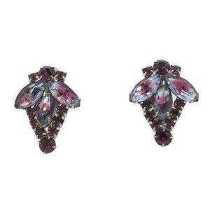 Vintage Signed Madeline Purple Blue bi-color Bavettes Rhistone Clip Earrings